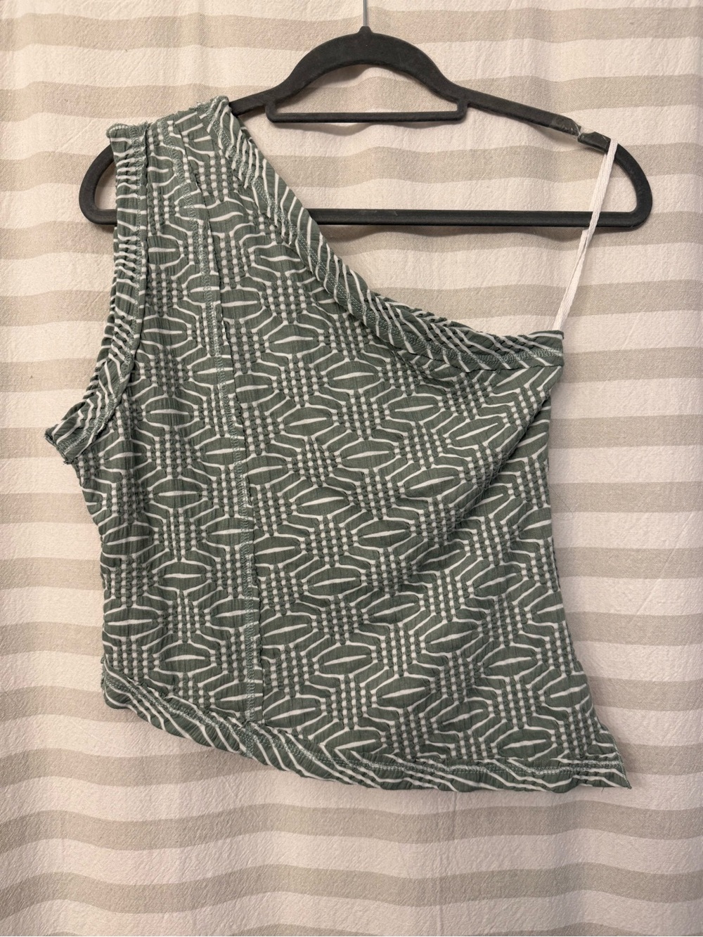 NWT Free people asymmetrical One-Shoulder Green Patterned Knit tank Top Sz M